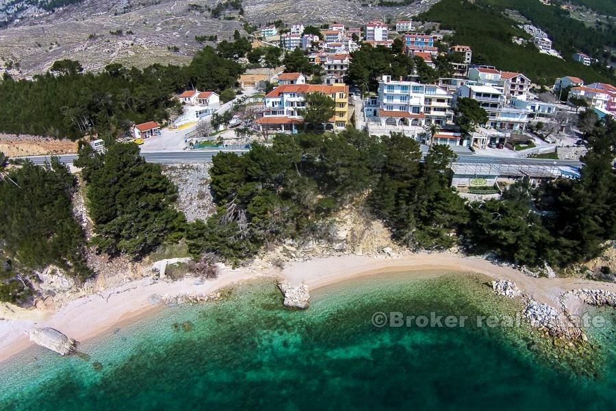 Semi detached house, first row to the sea, sale