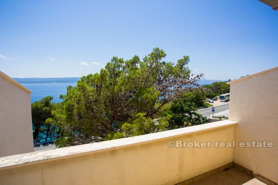 Maison jumelée, première rangée à la mer, vente