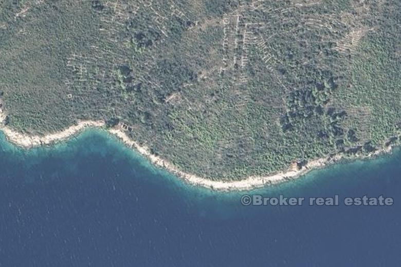 Pierre ruine par la mer, à vendre