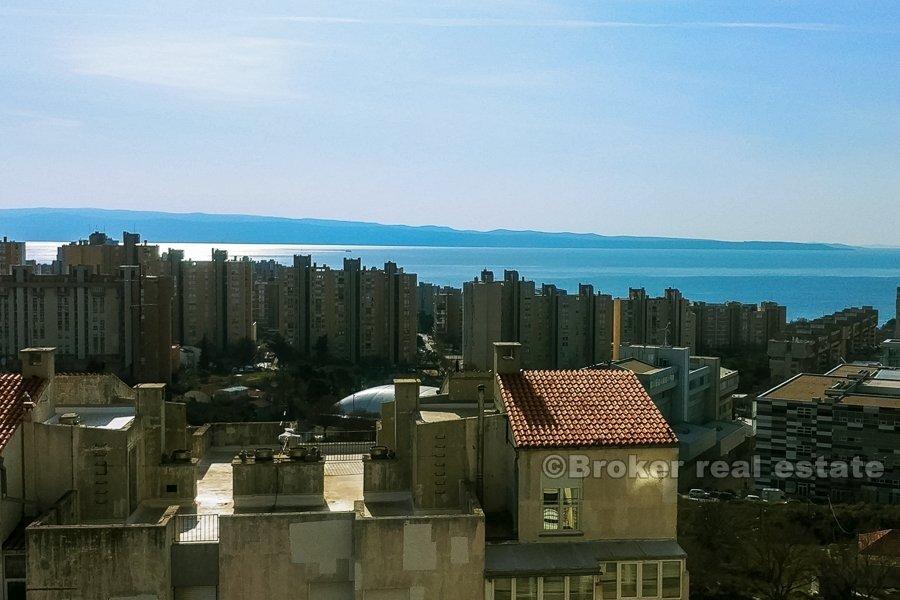 Apartment in Sucidar mit Meerblick, zu verkaufen