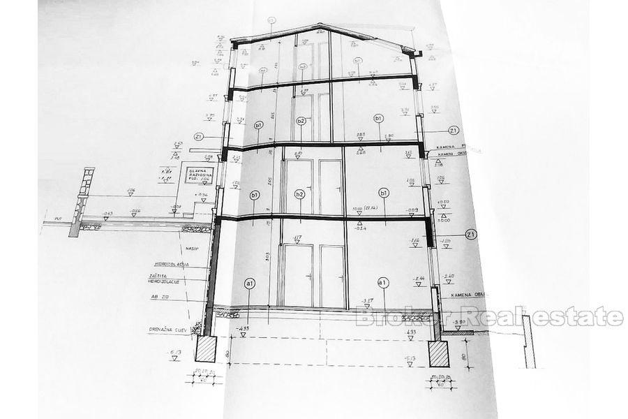 Terrain à bâtir près de la Riva