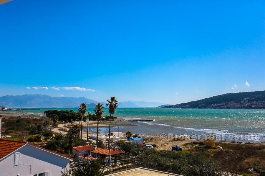 Bâtiment d'affaires à Trogir, en vente