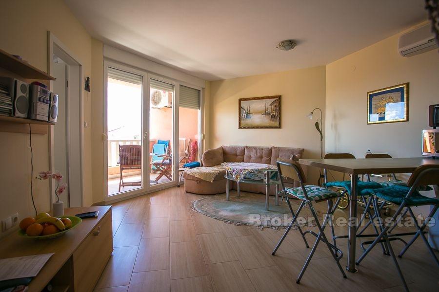 Nice two bedroom apartment overlooking the sea