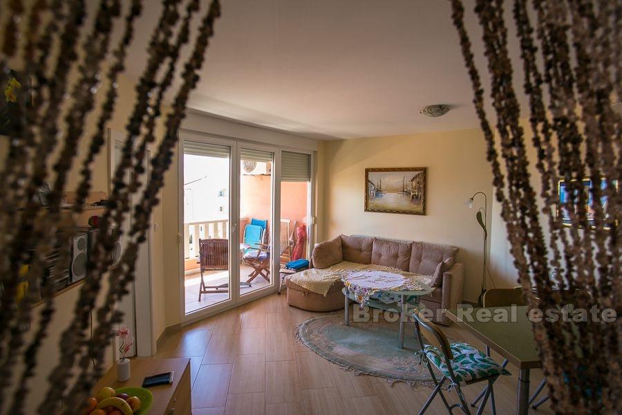 Nice two bedroom apartment overlooking the sea