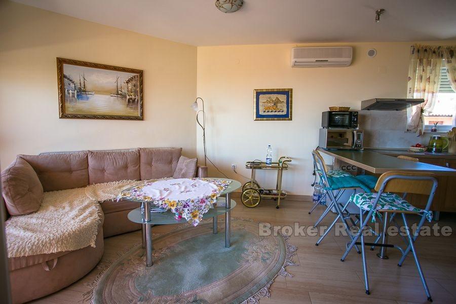 Nice two bedroom apartment overlooking the sea