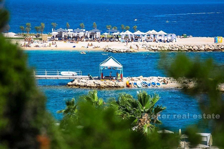 Three bedroom apartment in new building in Žnjan, sale