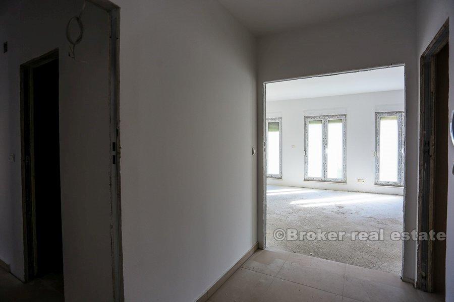 Three bedroom apartment in new building in Žnjan, sale