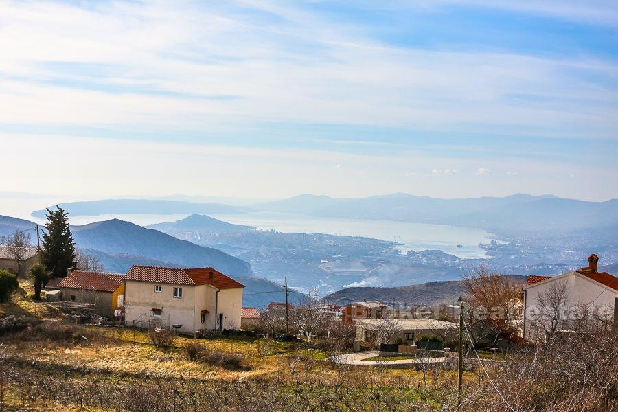 Renovated stone house, on sale