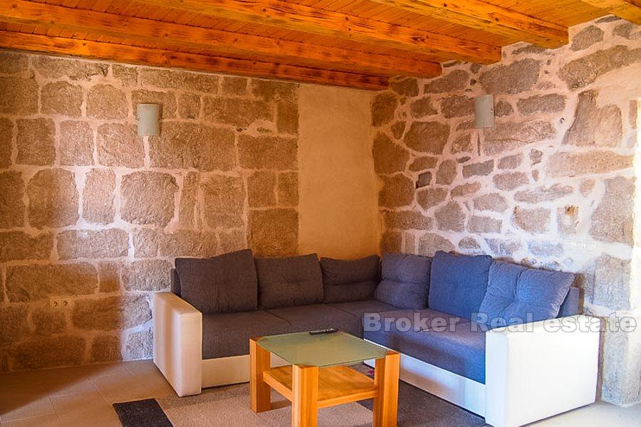 Renoviertes Steinhaus zum Verkauf