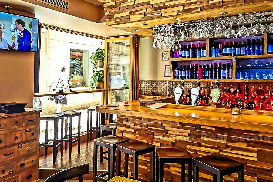 Restaurant au centre de Split, en vente