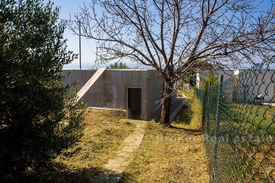 Kuća sa zemljištem, Split, na prodaju