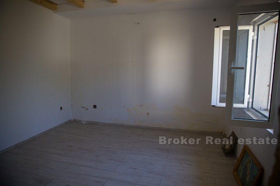 Maison avec terrain, Split, à vendre