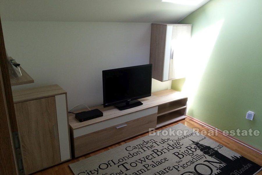 kamena kuća prvi red do mora, prodaja