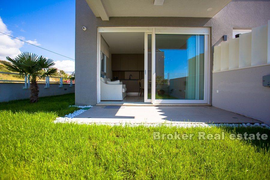 Moderne leilighet med havutsikt, til leie