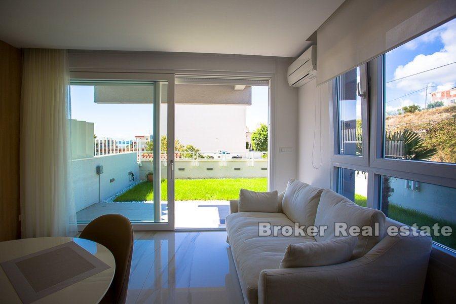 Moderne Wohnung mit Meerblick, zu vermieten