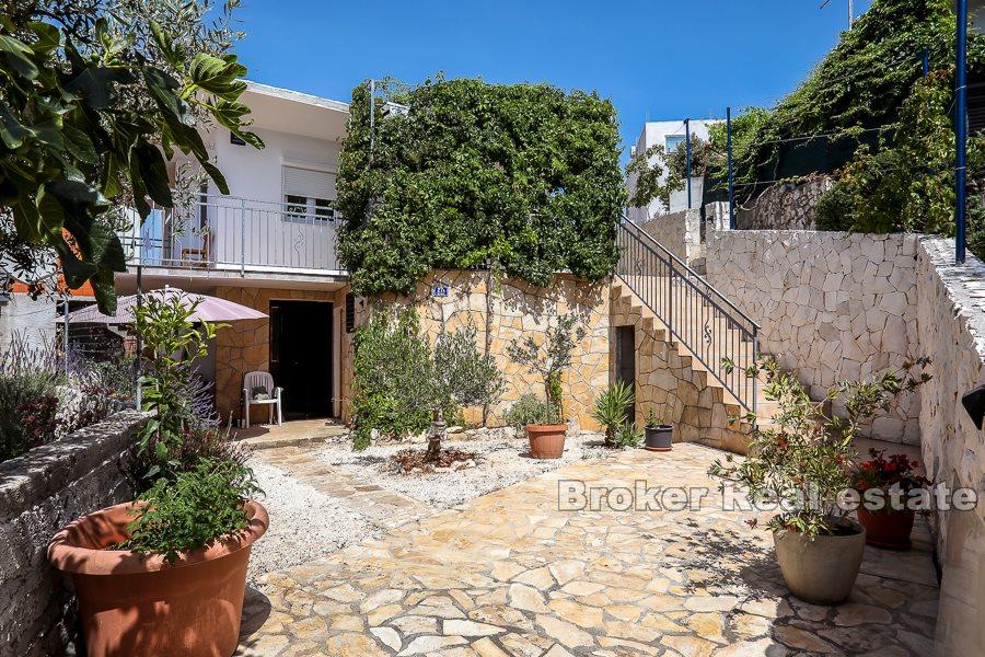 Fristående hus med havsutsikt