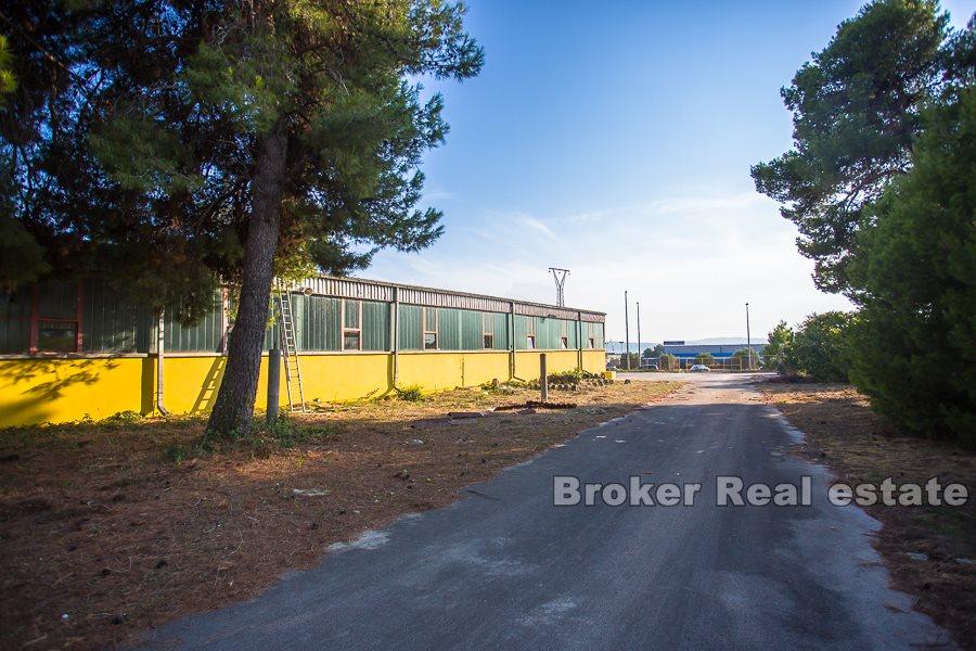 Terreno edificabile più grande, in vendita