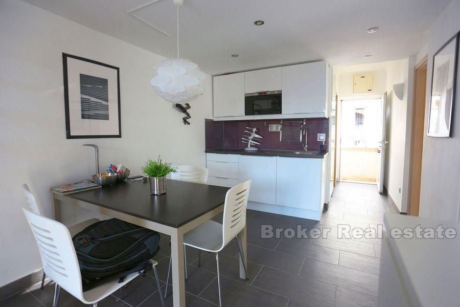 Podstrana, zrekonstruovaný byt se dvěma ložnicemi