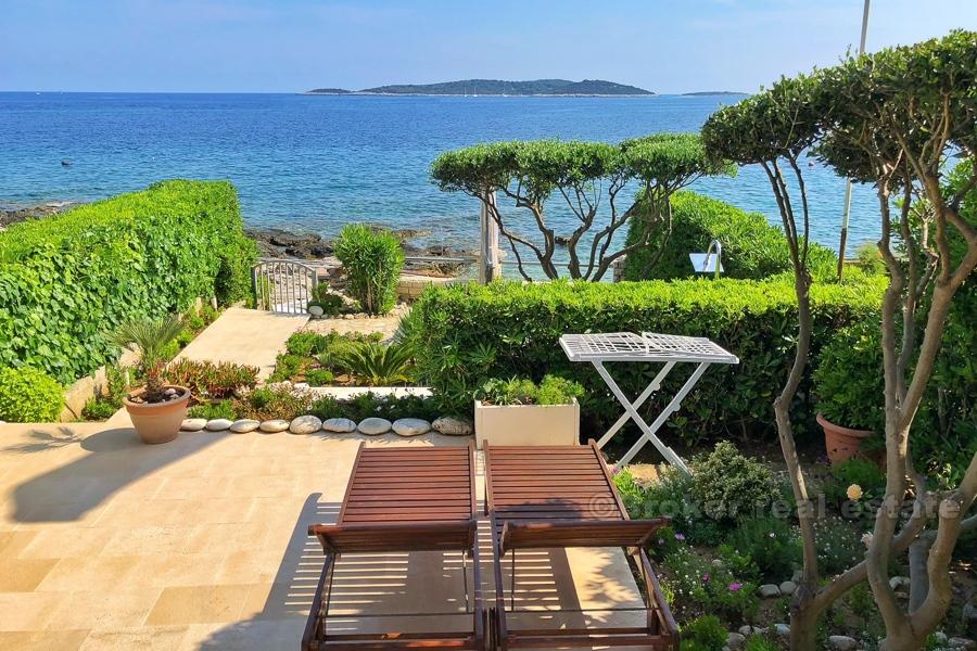 Two fantastic houses, for sale