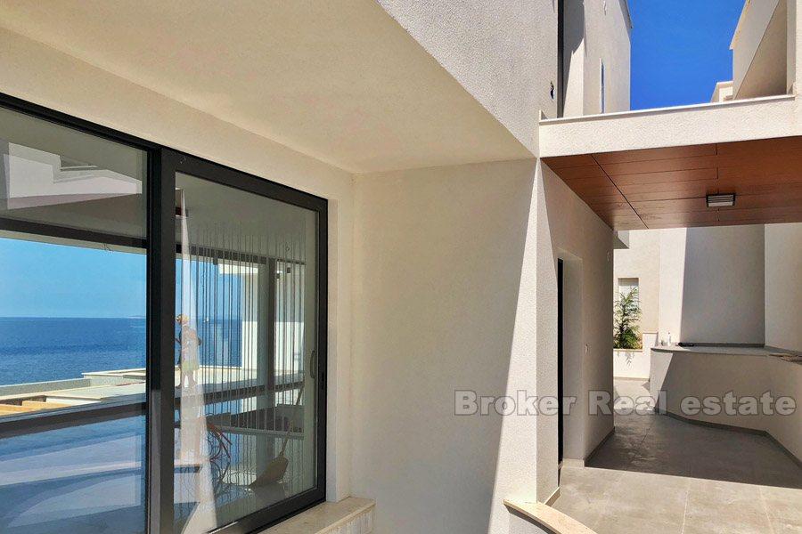 Modern villa for sale