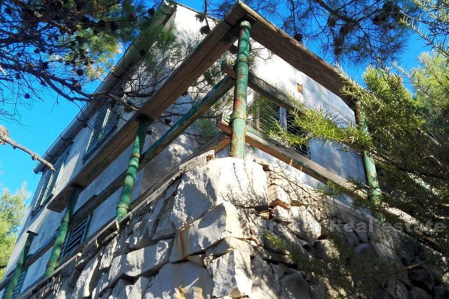 Einfamilienhaus zur Anpassung, am Meer, zum Verkauf