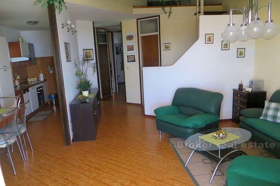 Comfortable duplex apartment, Meje