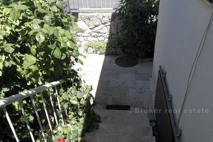 Comfortable duplex apartment, Meje