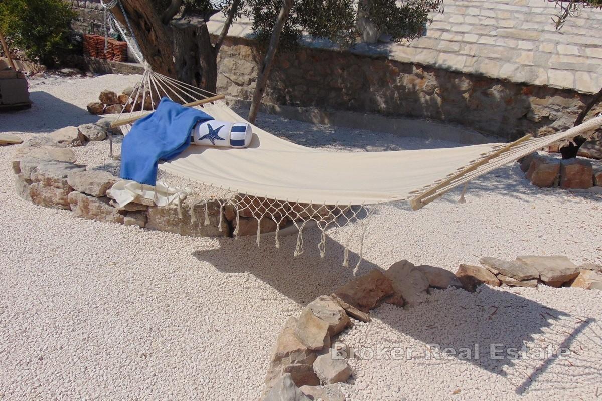 Каменный дом, для продажи