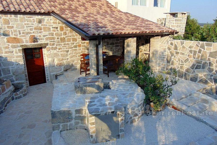 Stone house, for sale