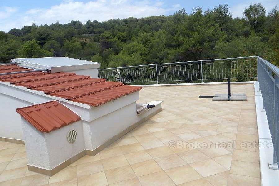 Villa-apartment, for sale