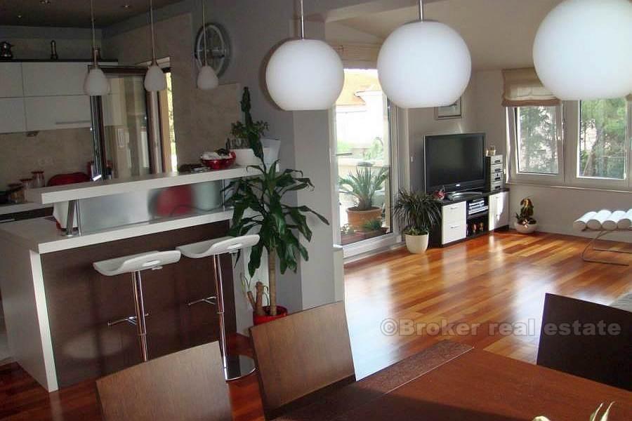 Vierzimmerwohnung, zum Verkauf