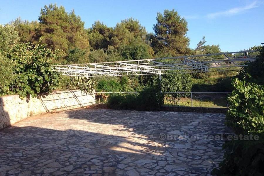 Apartment house, for sale