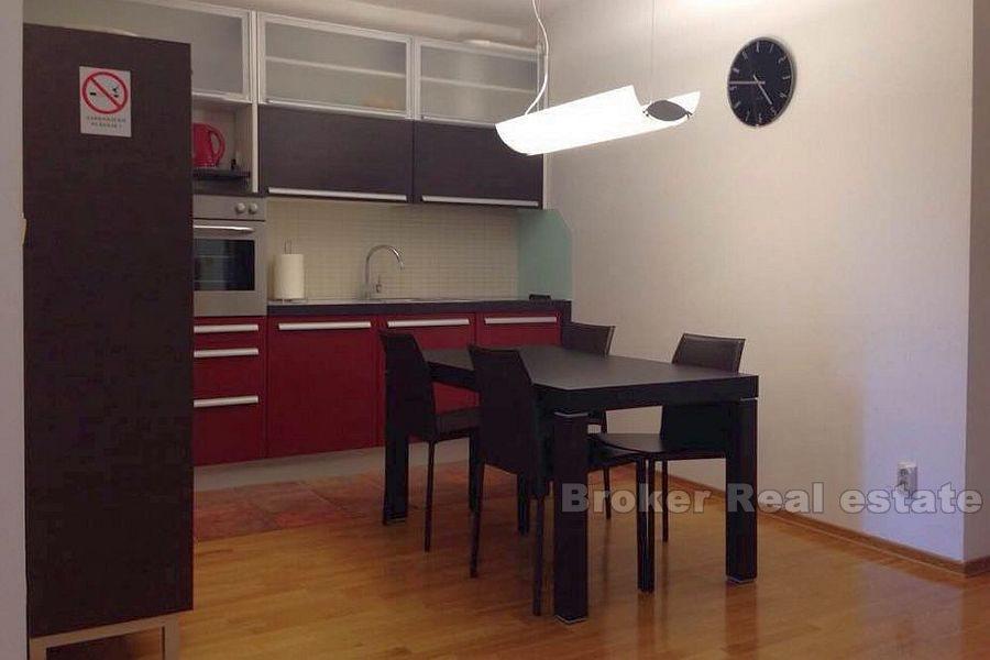 Center, one bedroom comfortable apartment