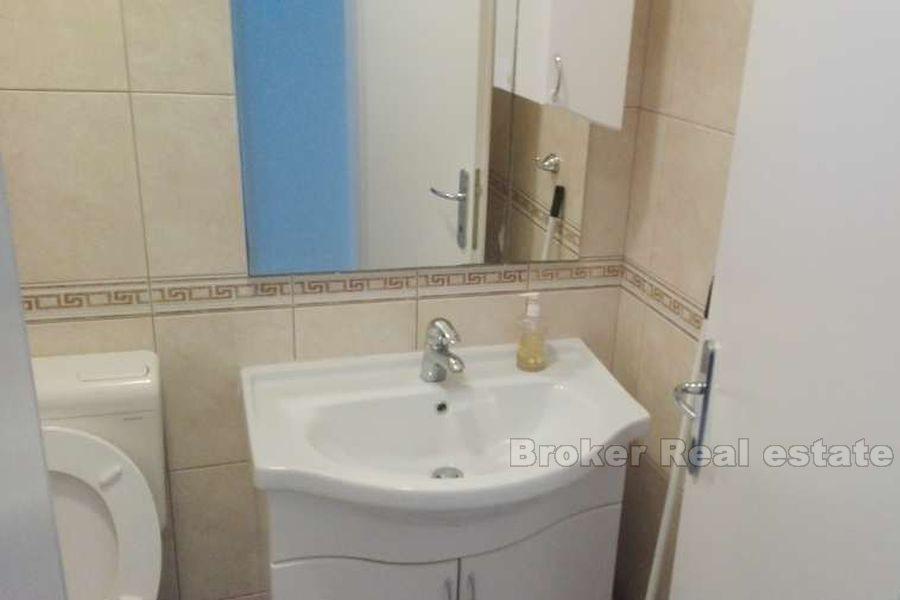 Deux appartements plus petits, 45m2 chacun, à vendre