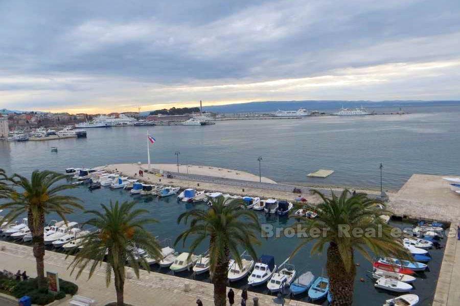 Centrum, byt v jedinečné pozici, k prodeji