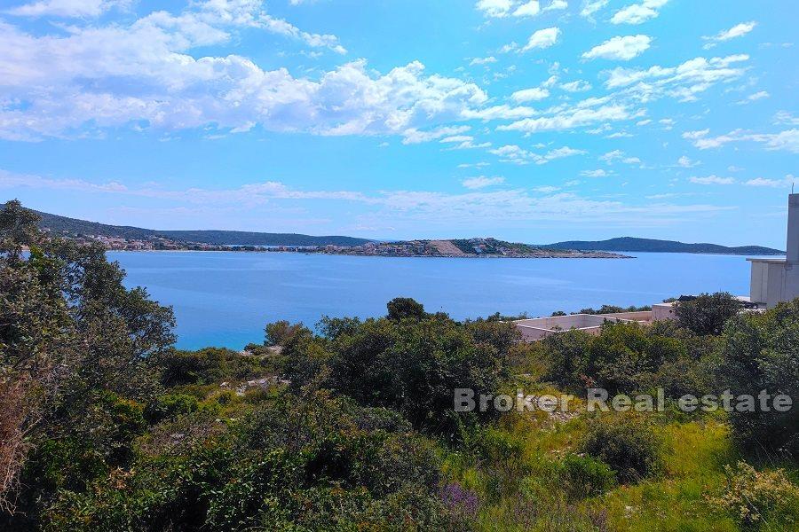 Działka budowlana blisko morza, na sprzedaż