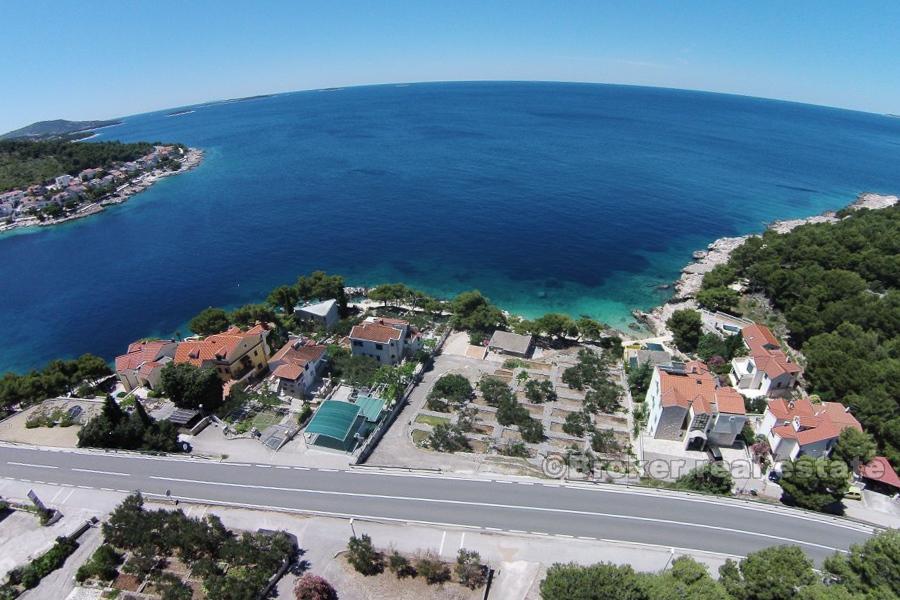 Terreno edificabile vicino al mare, in vendita