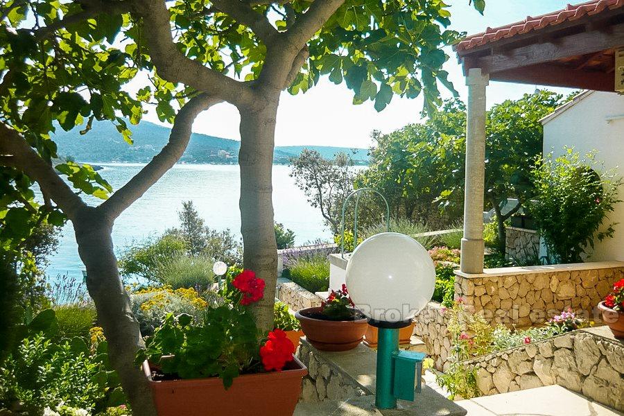 Schönes Haus am Meer, zu verkaufen