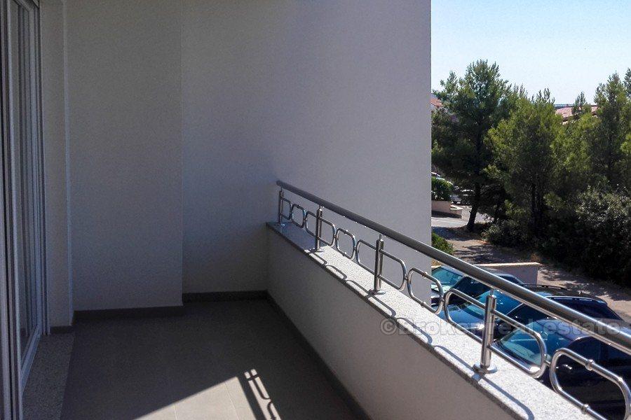 Apartamenty z widokiem na morze, na sprzedaż.