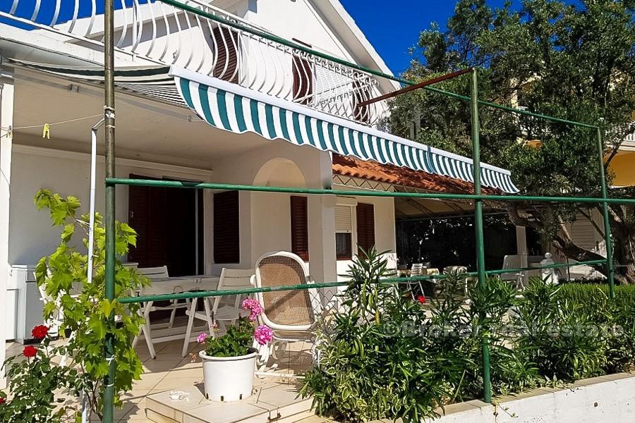 Casa, a 200m dal mare, in vendita