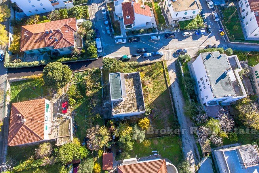 Meje, obiteljska vila na atraktivnoj lokaciji