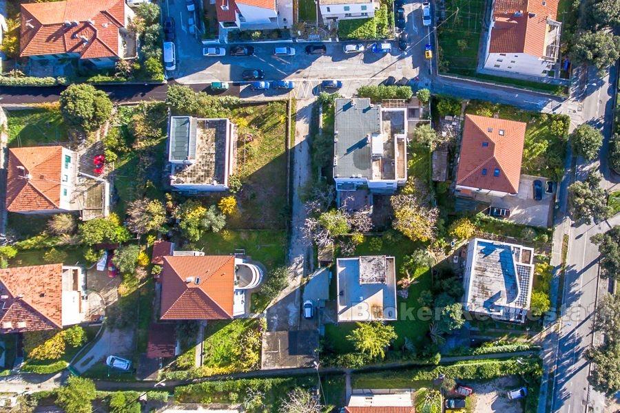 Meje, en familie villa på en attraktiv beliggenhet