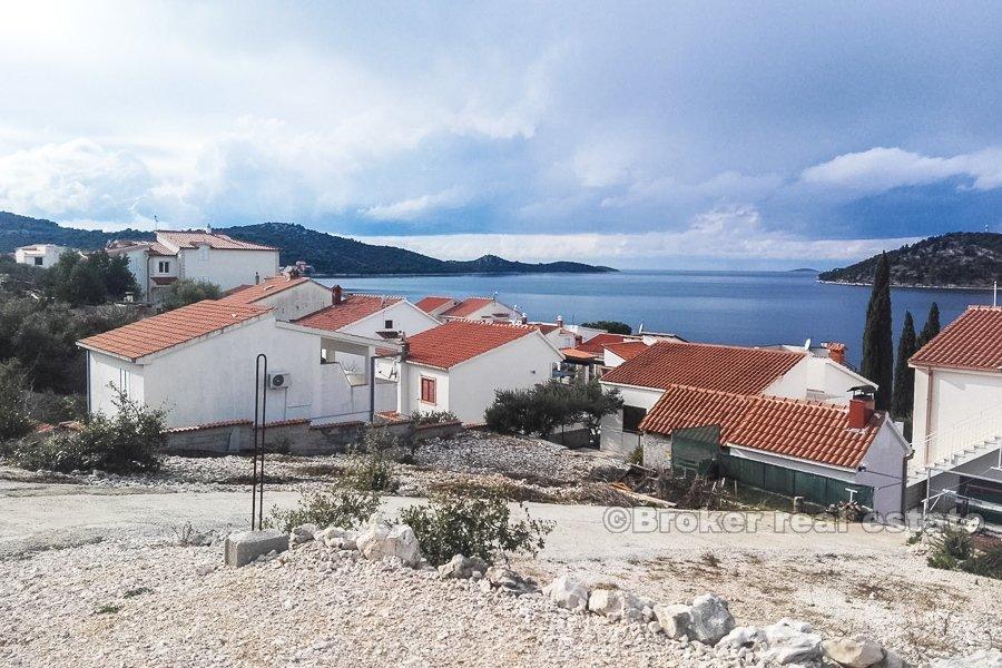 Działka budowlana z widokiem na morze, na sprzedaż