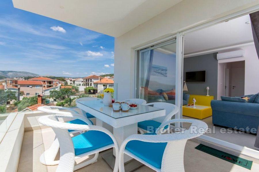 Nowy, nowoczesny hotel apartamentowy