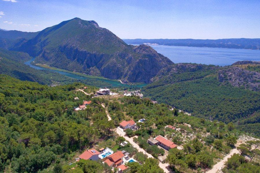 House on a unique location, for sale