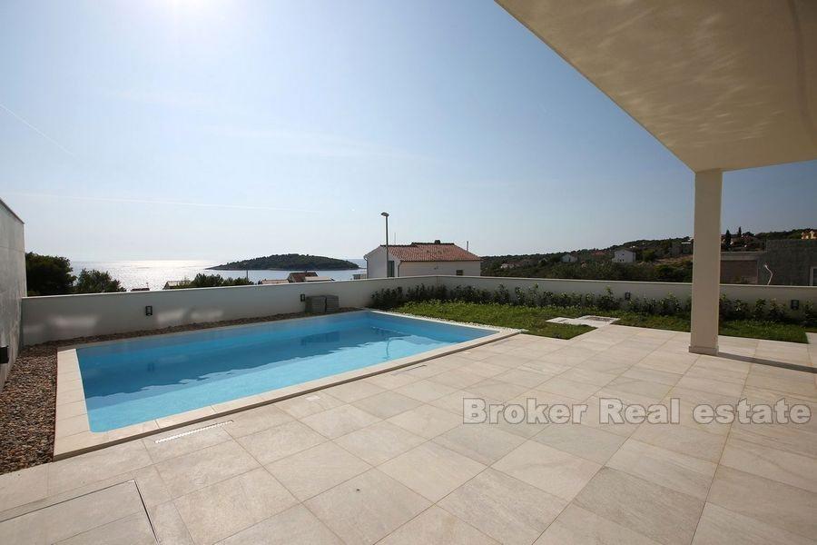 Villa, nuova costruzione, vista mare