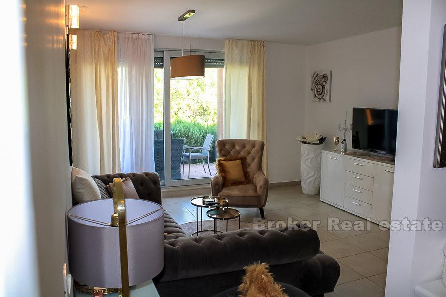 Dupleks leilighet nær stranden, til salgs