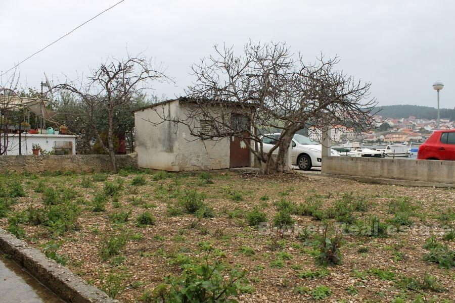 Casa di ristrutturazione, in vendita