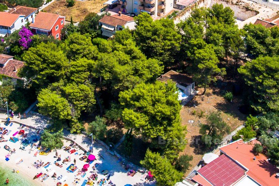 Terrain à bâtir, en bord de mer, à vendre