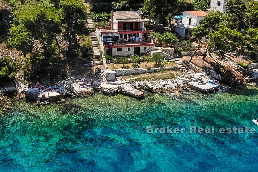 Maison à la mer de 3 étages à vendre